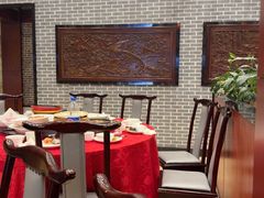 -侬佳蒸菜馆(听潮店)