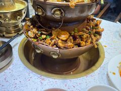 -老佛爷铜炉蛙锅(挂绿店)