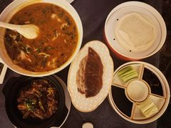 -粤尚腾香居中餐厅(首都机场希尔顿店)