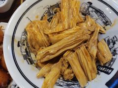 -黑白电视长沙小吃(悦汇城店)