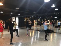 -YASAKI国际舞蹈中心