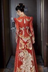 -曼青婚纱礼服馆