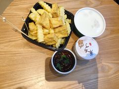 米布丁-乍甸乳业鲜奶吧(红河水乡店)