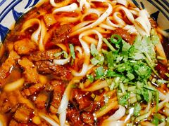 大同小炖肉面-老九圆山西面馆(CBD店)