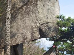 -罗田薄刀峰风景区
