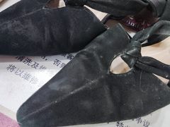 -翰皇直营洗衣洗鞋(望京鹿港店)