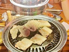 -叽叽扎扎烤肉场(生态城万达店)