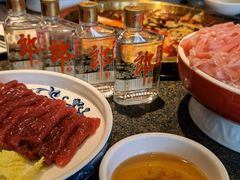 -小天鹅火锅·一线江景洪鼎旗舰店(洪崖洞店)