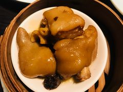 话梅蒸猪手-万丽轩·粤菜(王府井金茂万丽酒店)