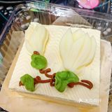 打工人早餐‖一块凯司令白玉兰蛋糕➕摘星拿铁 