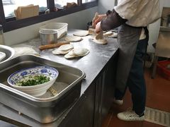 -禾诗夜市大饼油条(松江店)