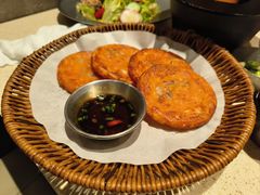 -蚂蚁洞·烤肉大营地(上海静安大悦城店)