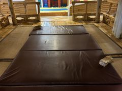 -绿岛汤泉韩式休闲会所