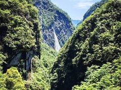 -鹿院坪生态旅游景区