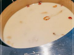 -煲宫猪肚鸡(晶品店)