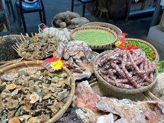 -传统菜农庄(皇姑路店)
