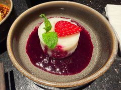 山药泥配手炒蓝莓酱-华豫川酒家(金水路店)