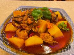 特色的大盘鸡-维吾尔餐厅(宜山路店)
