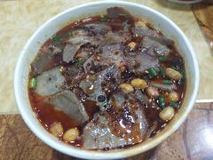 -覃肥叔桂林米粉(粮道街店)