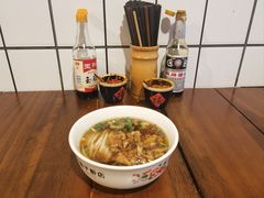 -矮子粉店1985·长沙米粉(湘春路店)