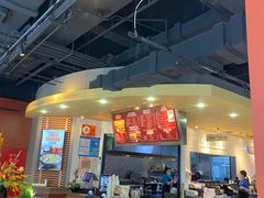 大堂-The Habit Burger Grill 哈比特汉堡(复兴soho店)