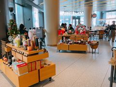 -星巴克臻选(上海合生汇1F店)
