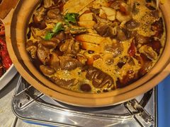 -龙巢盱眙龙虾·牛蛙·烧烤宵夜(八卦岭店)
