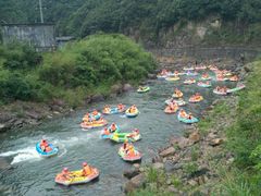 -安吉龙王山峡谷漂流