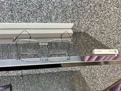 -Gentle Monster(Galleria百货狎鸥亭店)