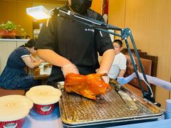 -梅利汴京烤鸭•开封豫菜地标店(东大街店)