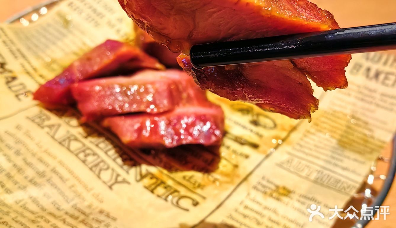 姜育恒演唱会前夕的避风塘觅食