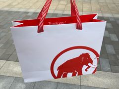 -比斯特上海购物村精品奥特莱斯