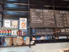 -麦田工坊(月湖店)