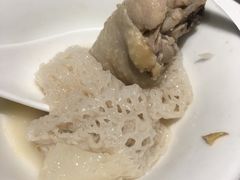 -煲宫猪肚鸡(昆山金鹰国际购物中心店)