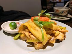 越式盐焗麻油鸡-大头虾越式风味餐厅(光明广场店)