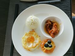 -蔚蓝阁餐厅·Brunch·牛排·威士忌·红酒