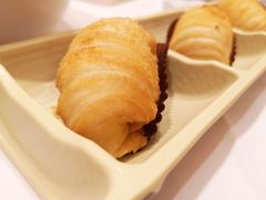 榴莲千丝酥-稻香酒家·34年老字号·港式粤菜(汉街店)