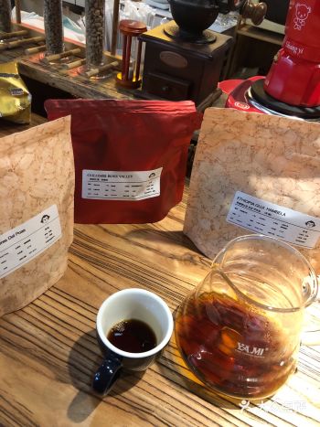 #古仓coffee 环境  是一家小有情调的咖啡厅呀