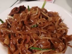 -新大咀港式茶餐厅(宝山万达店)