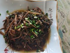 山野菜烧肉-文娟土菜馆(天柱山店)