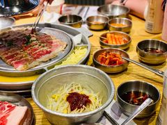 -姜虎东白丁烤肉(虹桥天地店)