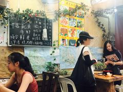 大堂-老宅原住民沙茶面精品小吃(龙头路店)