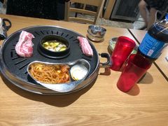 -江南猪肉商会无限续吃(弘大店)