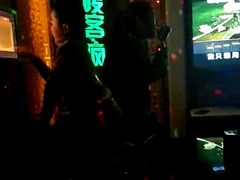 -唛客疯量贩式KTV(金飞达广场店)