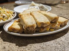 猪肉玉米马蹄锅贴-金谷园饺子馆(北邮总店)