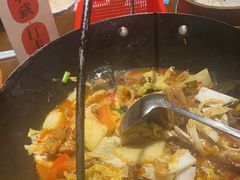 -富正毅三下锅·湘西韵味(天门山索道店)
