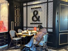 -BUTTERFUL&CREAMOROUS 黄油与面包(三里屯太古里店)