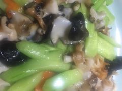 -品味居·首店·大连鲜活海鲜大连菜(东港店)