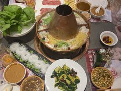 -前门·鲜肉火锅(长风店)