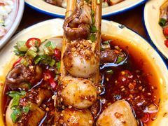 -拈签一笑黄牛肉辣卤串串